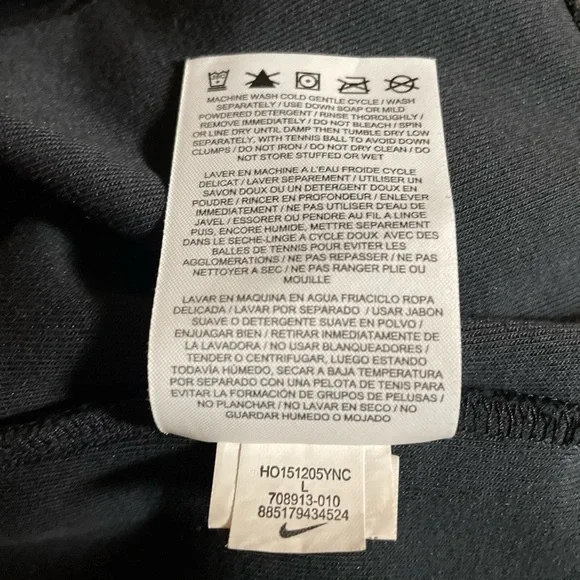 NIKE Women’s Jacket Aeroloft 800 Tech Fleece Bomber - Picture 12 of 14